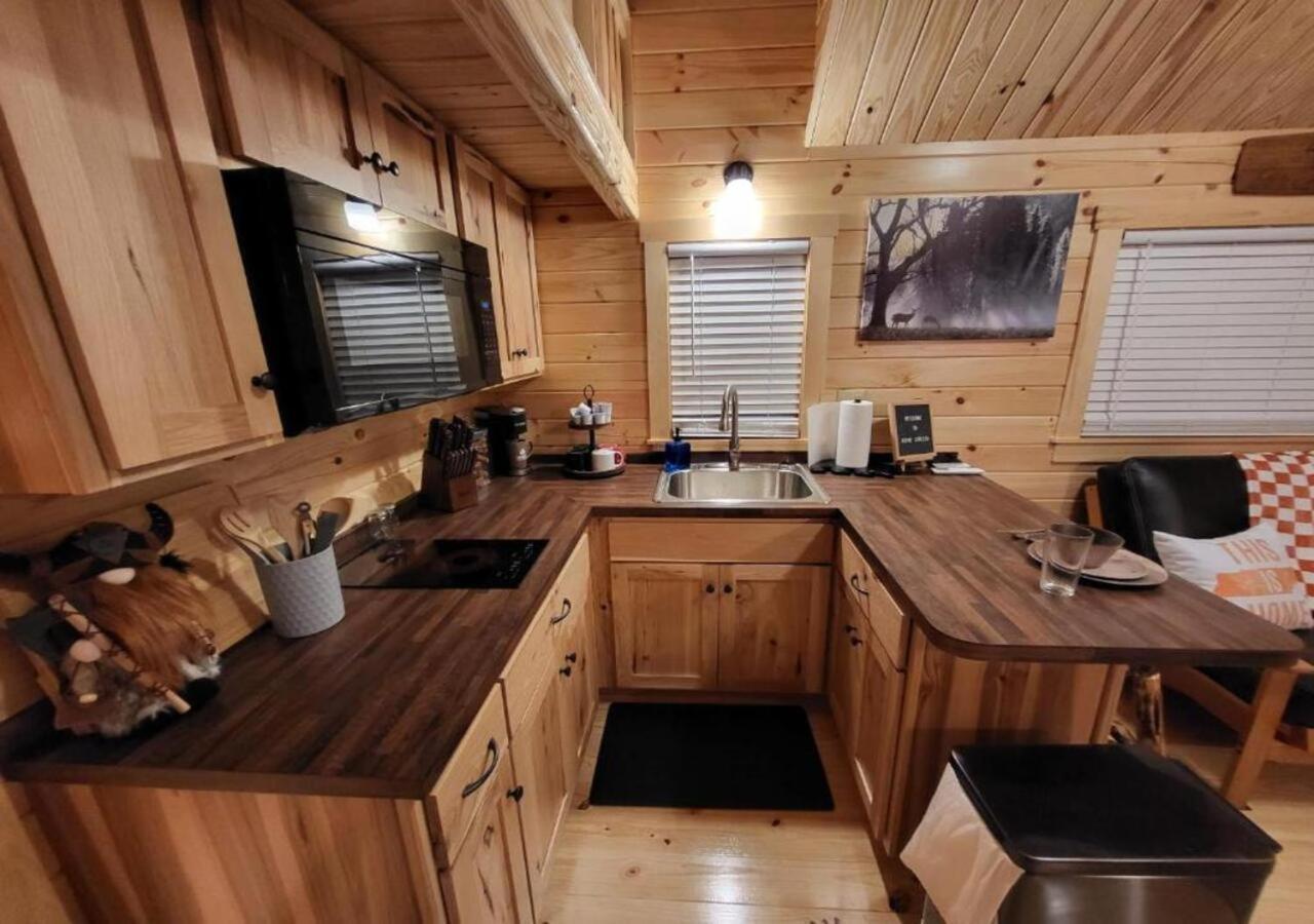 Lovely 1br With Loft In Tennessee *